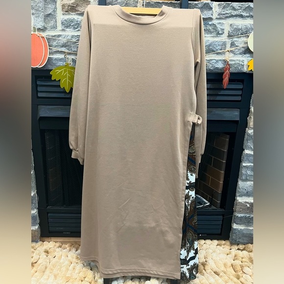 Grove Dress - Picture 1 of 5